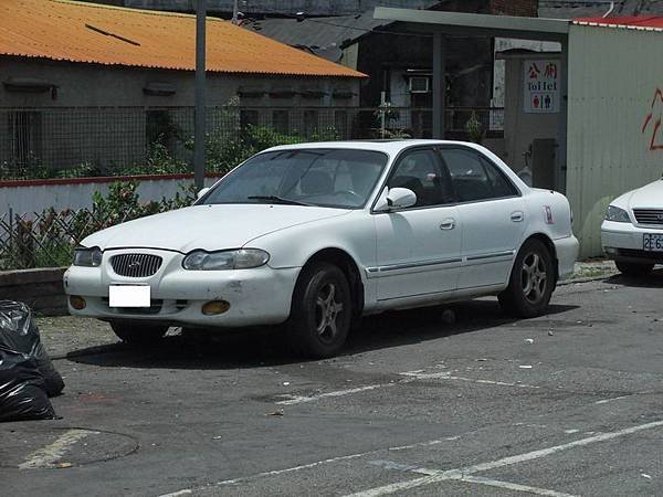 Hyundai Sonata III 後期型 (3)