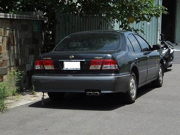 NISSAN CEFIRO A32.6 Golden (1)