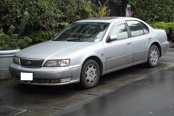 NISSAN CEFIRO A32.6 Golden (2)