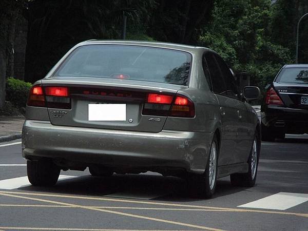 SUBARU LEGACY III B4 (2).JPG