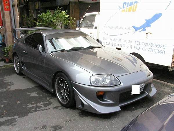 TOYOTA SUPRA A80 (3).JPG