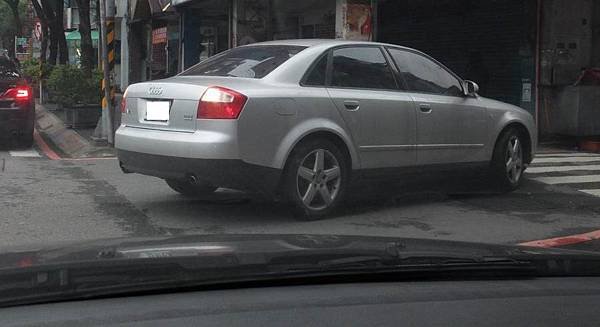 AUDI B6 A4 1.8T 美規手排.JPG