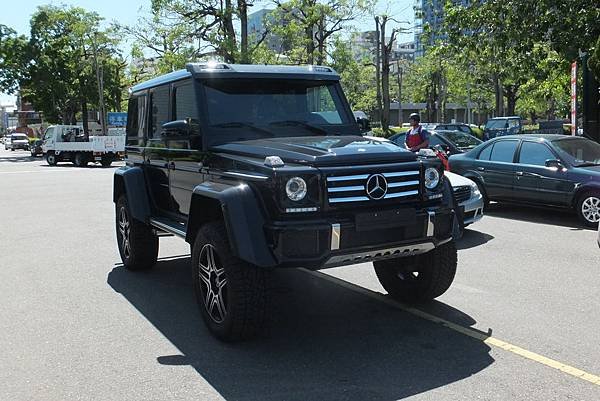 Mercedes-Benz G463.6 G500 4x4 (1).JPG