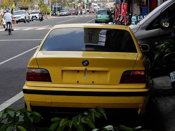 BMW E36 M3 Coupe (7).JPG