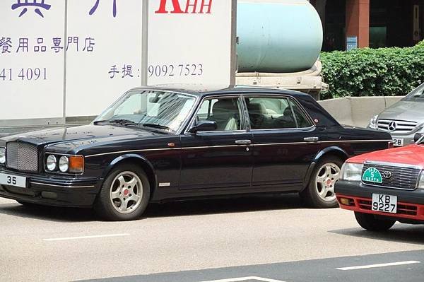 Bentley Turbo RT 香港特殊車牌 (M1).jpg