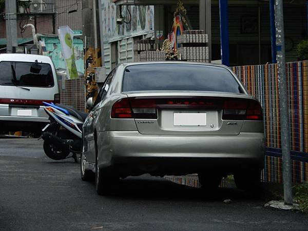 SUBARU LEGACY III B4 (4).JPG