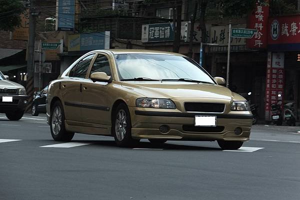 街頭獵殺：VOLVO S60 第一代 Vidar