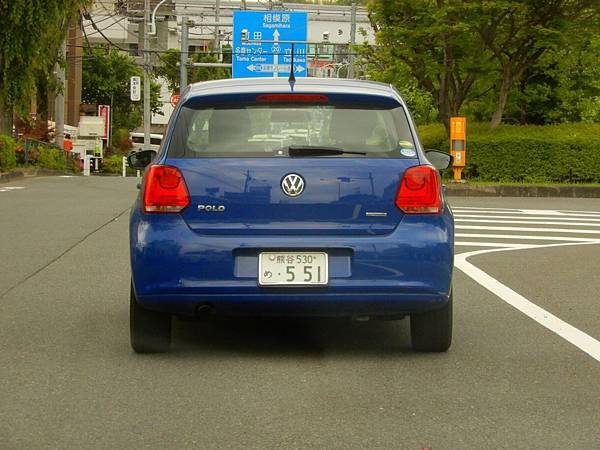 海外街拍(日本東京八王子)：Volkswagen Polo 