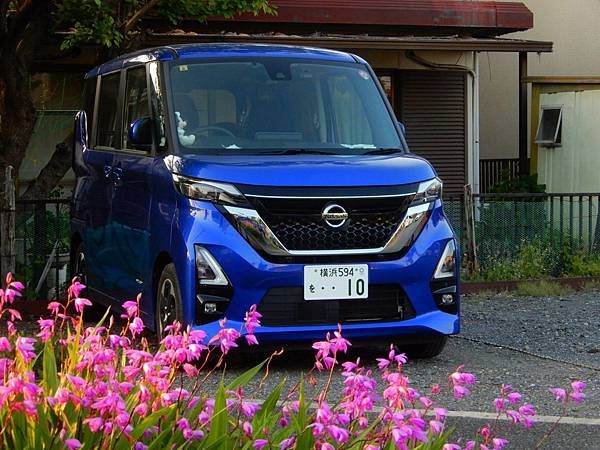 海外街拍(日本神奈川橫濱)：白牌輕自動車