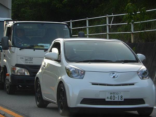 海外街拍(日本靜岡縣藤枝市)：TOYOTA iQ