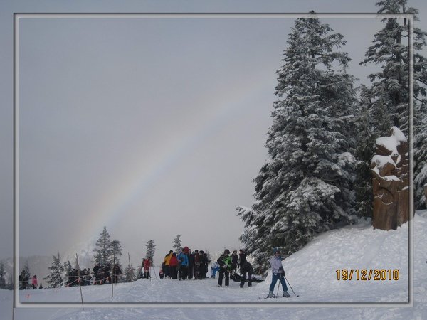 20101219-Grouse mt- rainbow.jpg