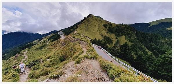 【南投】合歡山東峰+石門山+下午茶。Cona&apos;s 清境妮娜巧