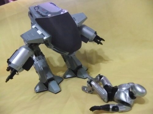 ED-209 (21).JPG