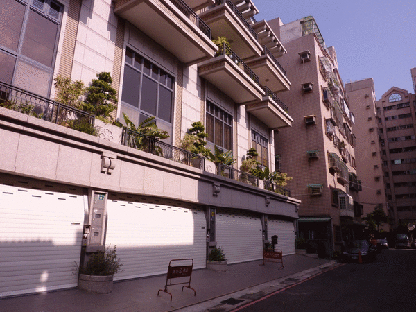 天空的院子.gif