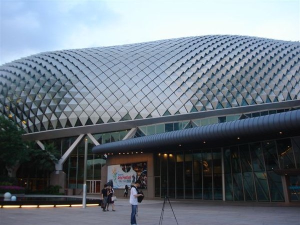 6-1. 濱海藝術中心 Esplanade