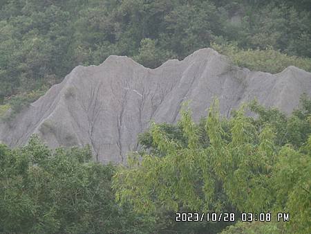 台南  兩日遊    牛埔泥岩園區