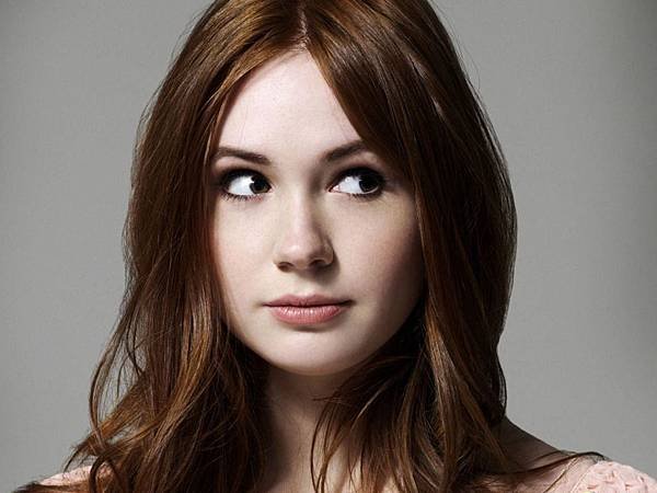 Karen Gillan6