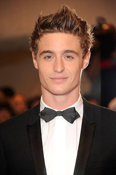 Max Irons