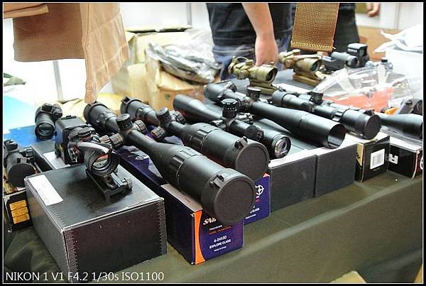 nEO_IMG_120810--HooHa Show 007-800