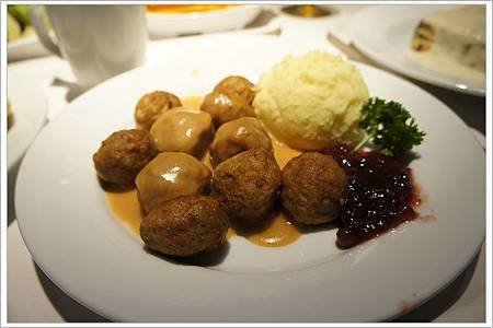 DSC0794712.jpg
