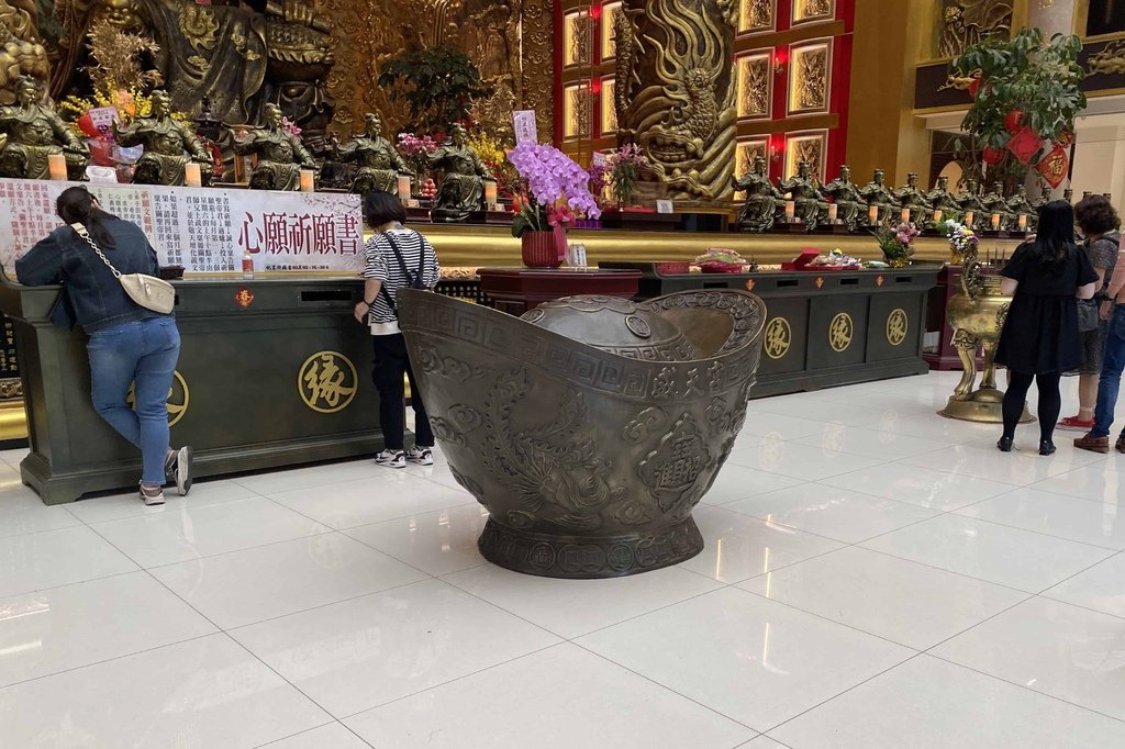 [桃園龜山] 桃園威天宮.浮力中心(龜山文化店)