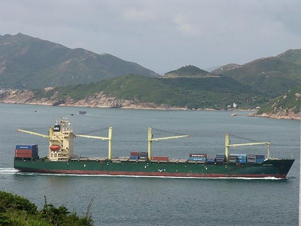 JOHAN RICKMERS 玉城-2.jpg