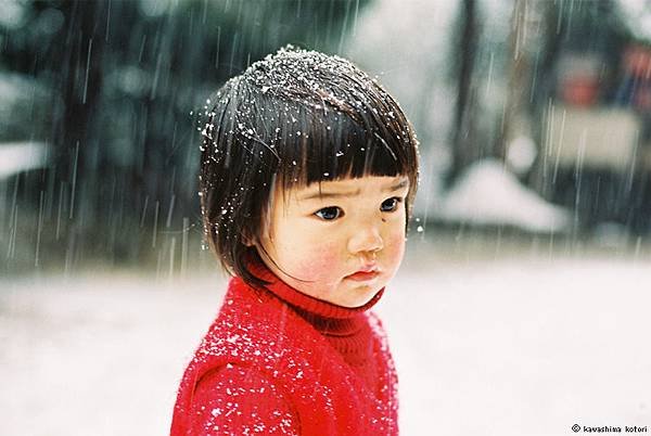 川島小鳥「未来ちゃん」