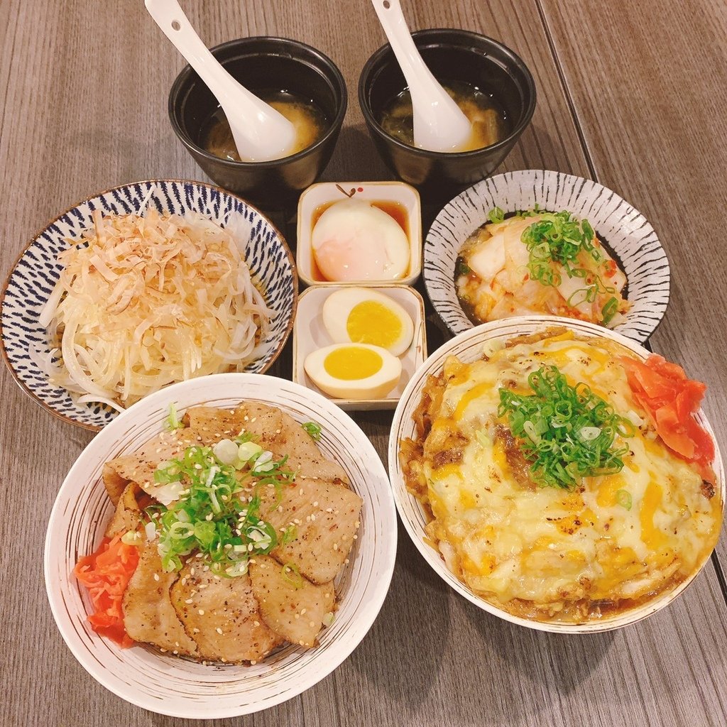 汍樂丼飯_221030_63.jpg