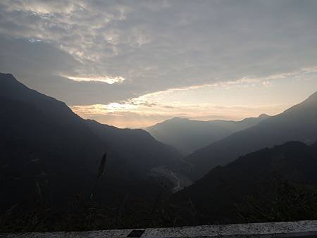 103.11.09-霧台風景1-休閒觀光開發-市場與商圈分析-詹翔霖教授