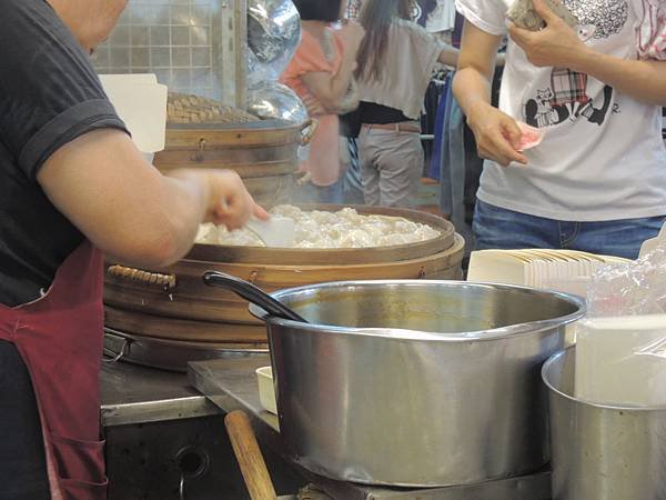 104.04.26-創業學堂-肉圓-小攤特色經營-詹翔霖教授