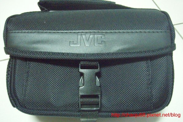 JVC-GZ-MC630-06.jpg