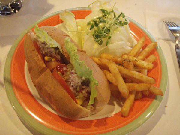 BCDog Café 熱狗堡-10.JPG