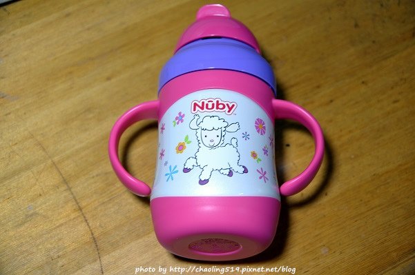 nuby保溫杯-3.JPG