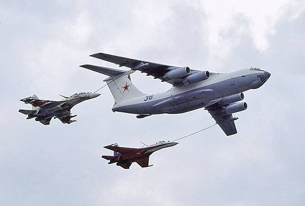 Il-78