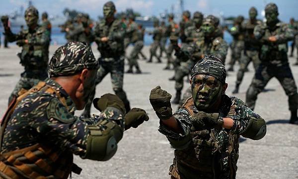 軍人吃得好很重要：《跟各國相比,台灣軍人待遇好嗎？》《從早餐