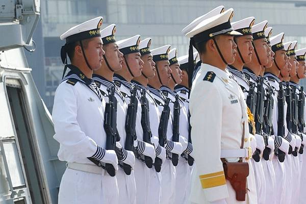 蘇育平：知己知彼之中國解放軍～海軍艦砲與近防砲