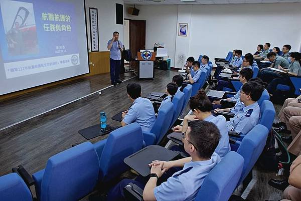 空軍退役上將廖榮鑫：適足自由的退休生活～飛行員的醫護關係