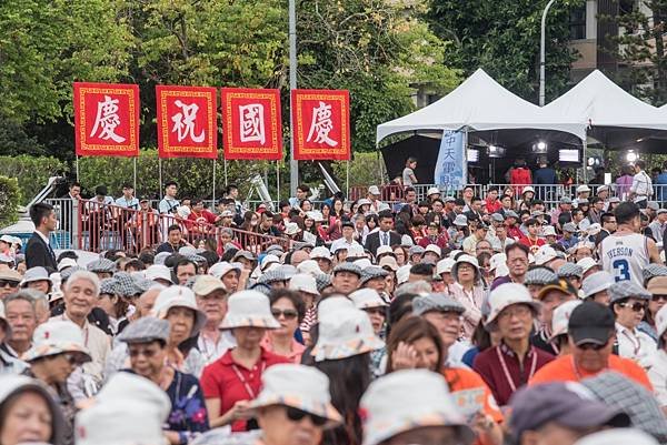 吳洛瑩：【王立楨專訪（上）】 「我小時候根本不讀書」 飛官託