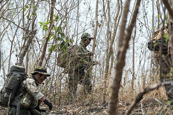 陳晞(法國外籍兵團退伍)：此次很榮幸能夠受到  軍事院校戰術