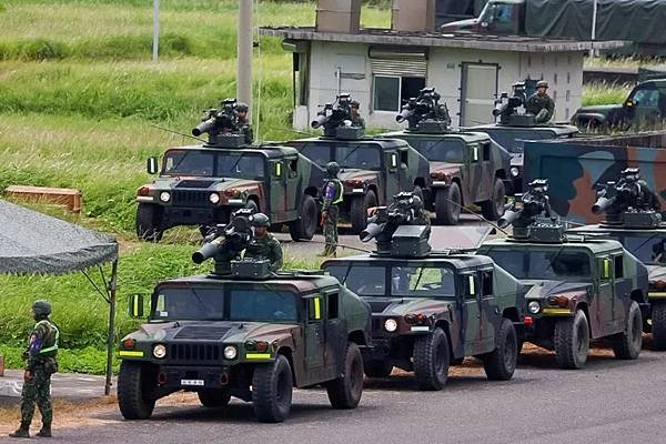 記者 洪哲政：銳指專案失敗？ 國軍證實地面部隊指管將採民間通