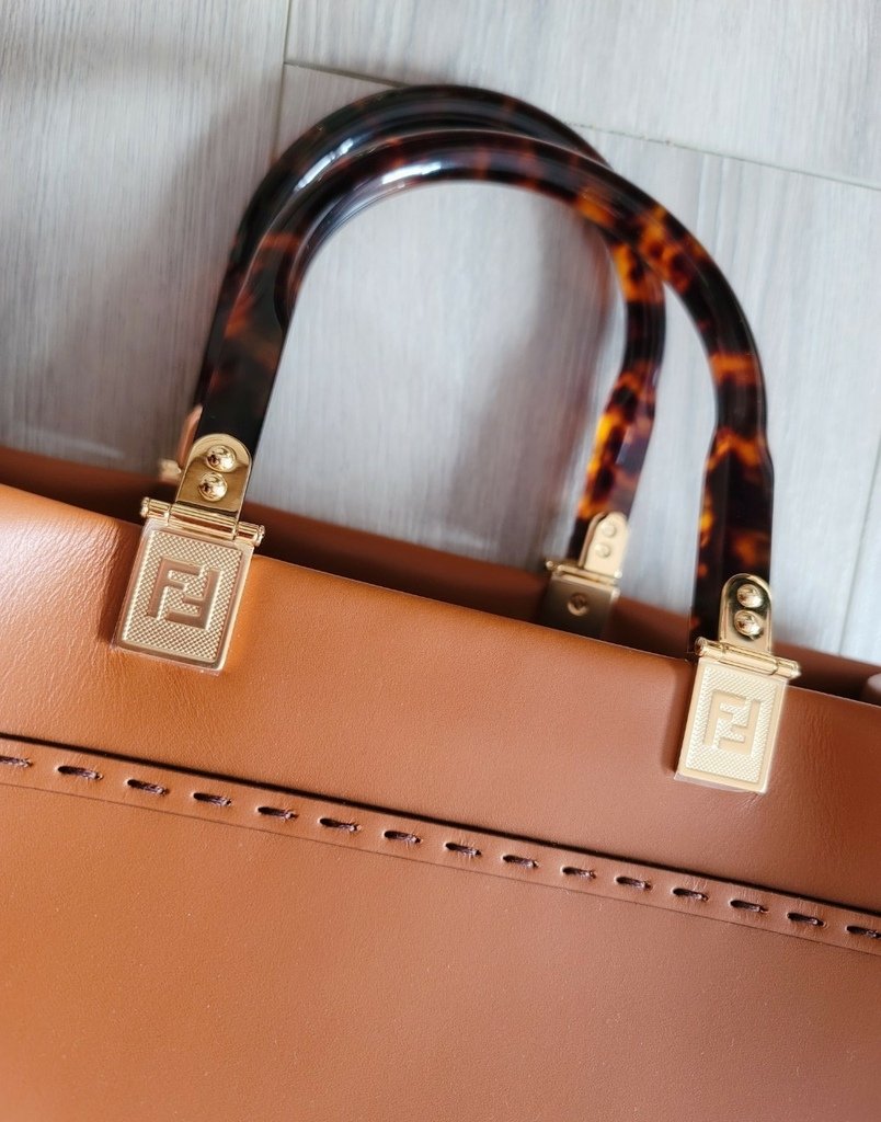 【開箱文】2021 FENDI ♥老公給的大紅包-棕色中型款