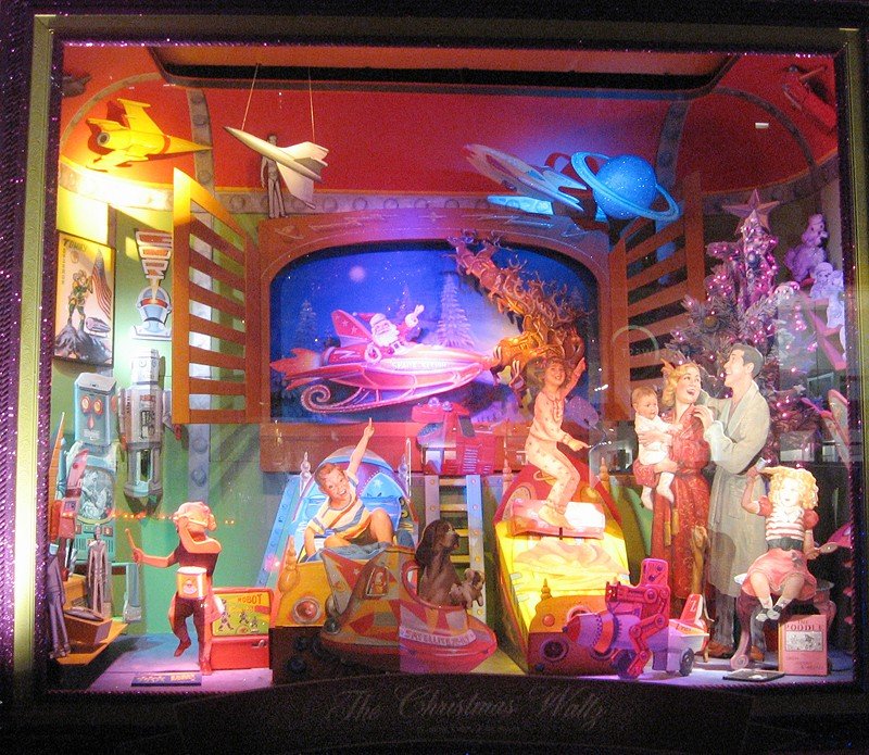 Christmas windows 009.jpg