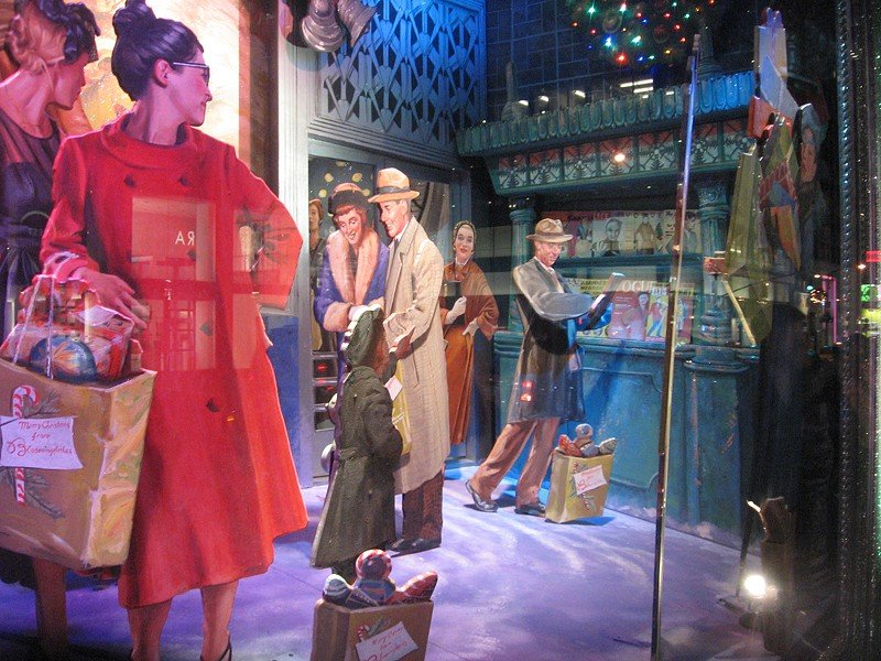 Christmas windows 015.jpg