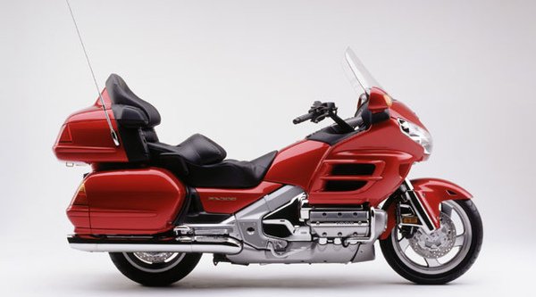 honda goldwing 1800.bmp