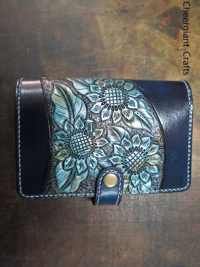 A7 Personal Organisers, hand carved Sunflower pattern  leather crafts. A7 手工皮雕手冊太陽花圖案 藍色系銀藍色加金古銅 01