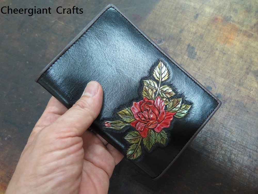 Passport wallet, Hand carved rose pattern.護照皮夾玫瑰圖案 01 .