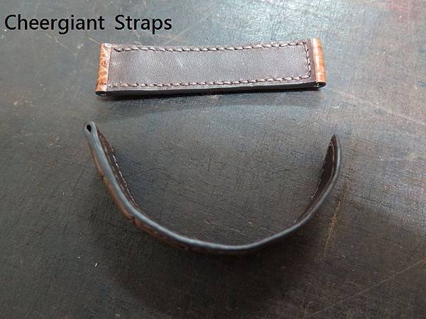 PIAGET brown croco strap, 20x18mm, 78x110mm, thick 4.5mm taper to 1.3mm,match stitching. 03.JPG