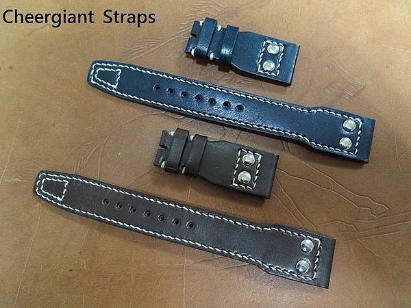 IWC Big Pilot cowskin straps. 02 .JPG