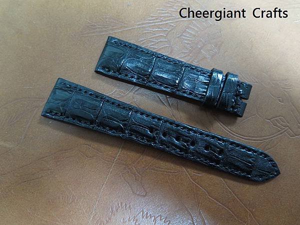 Rolex padded black croco strap, 20x16mm, 75x115mm, thick 6.0mm taper to3.0mm,black stitch.02.JPG