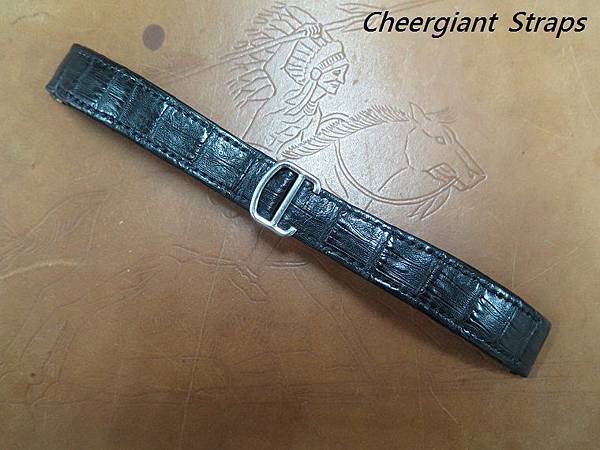 Cartier Roadster black crocodile strap,20x18mm,118x118mm,black stitch.01 .JPG